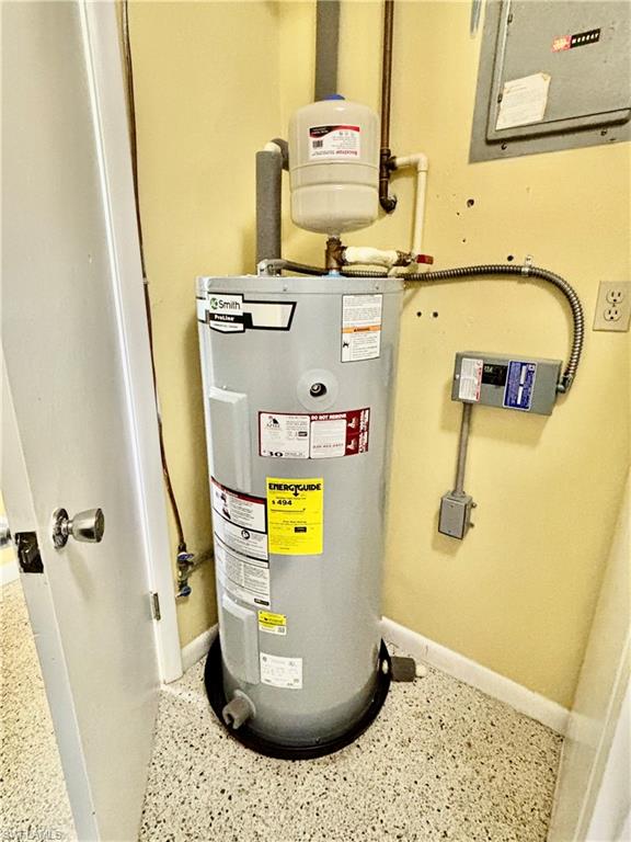 WILLOW LAKE - Residential