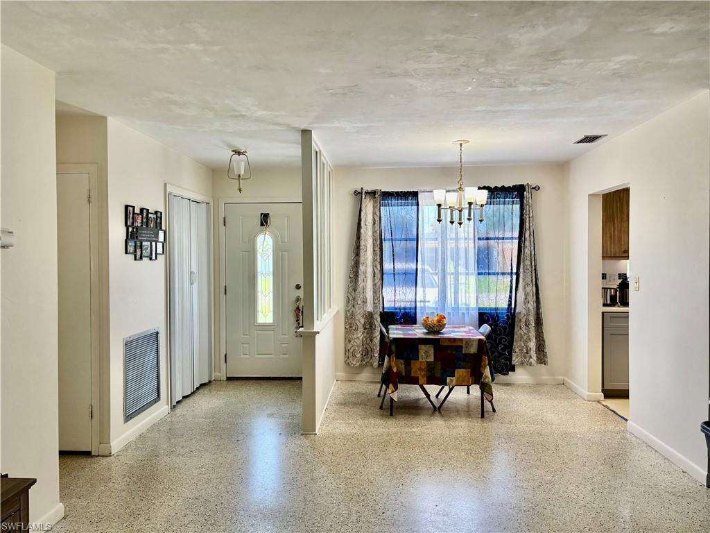 WILLOW LAKE - Residential