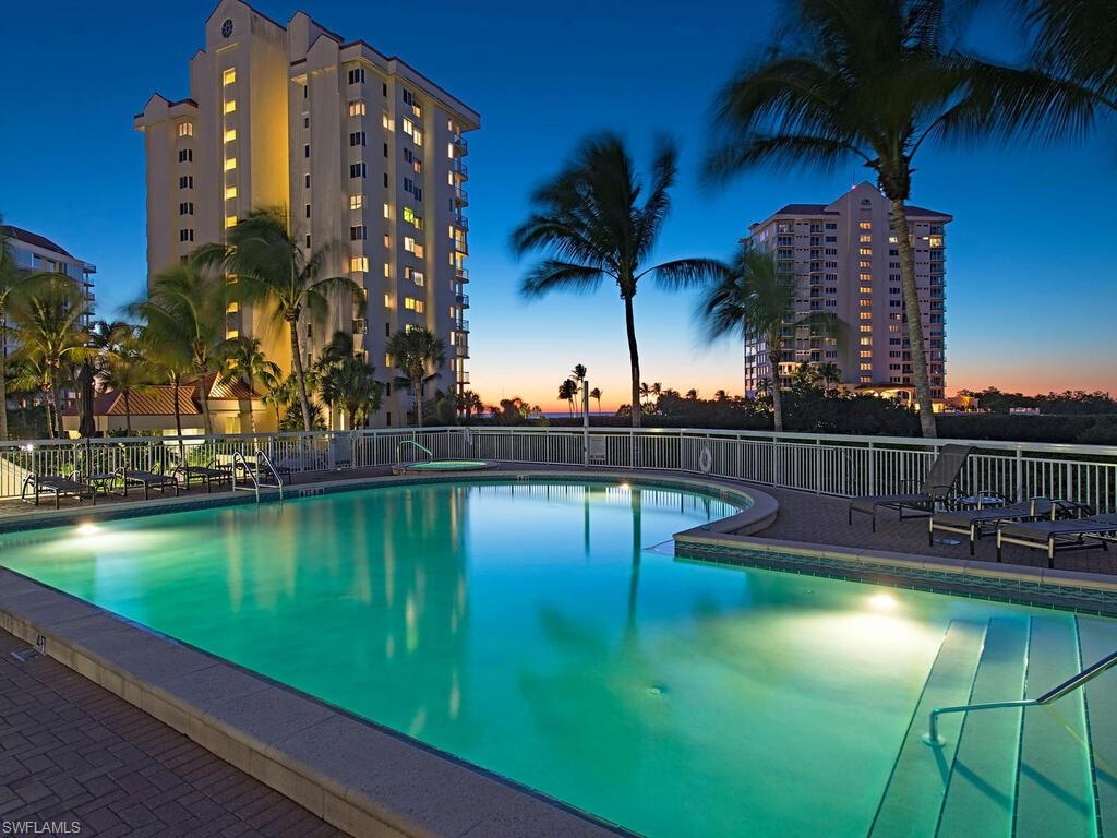 BAYPOINTE AT NAPLES CAY - Residential