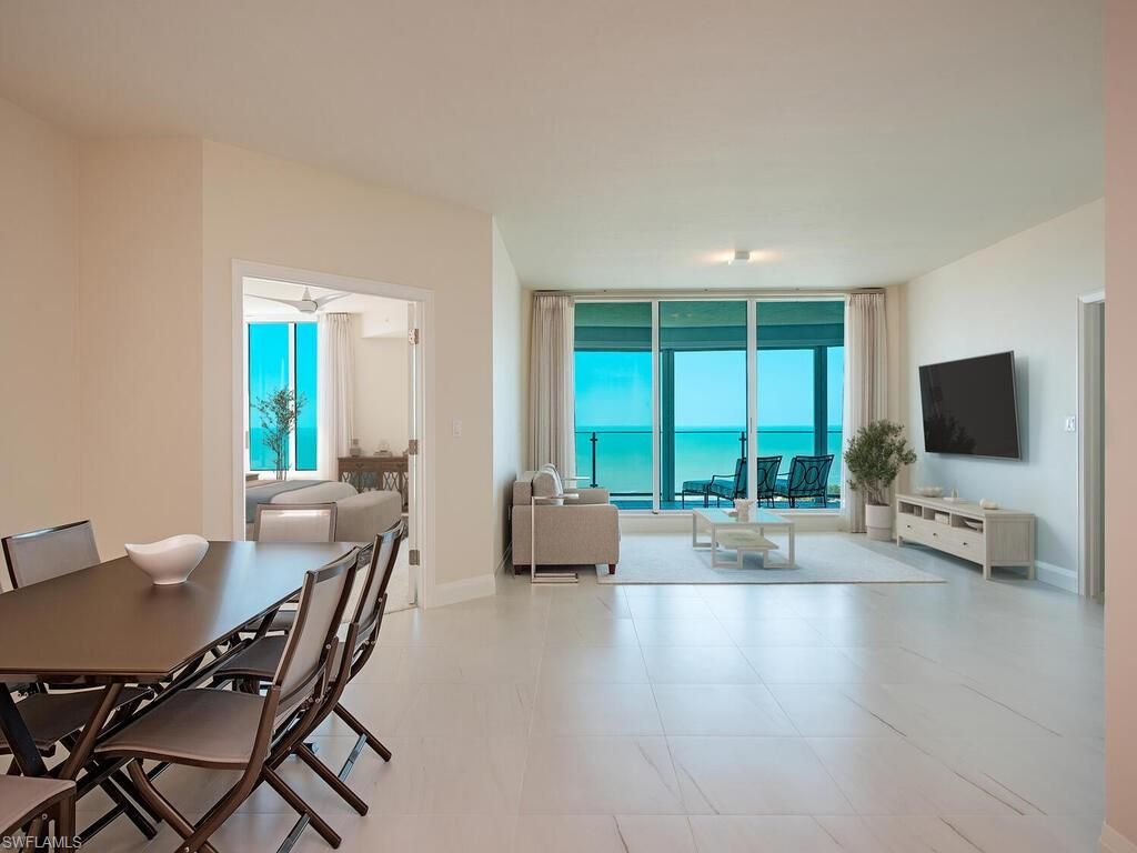 Photo of 60 Seagate DR #1702, NAPLES, FL 34103 (MLS # 226006511)