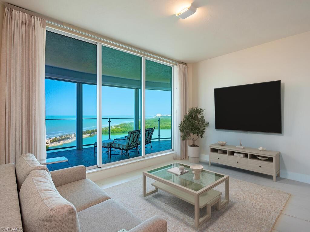 BAYPOINTE AT NAPLES CAY - Residential