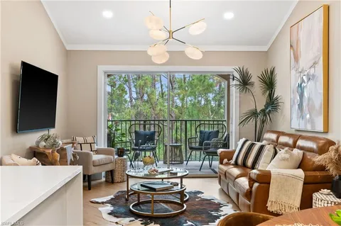 1250 Wildwood Lakes Blvd Unit 304, Naples, FL 34104 - #: 224078121