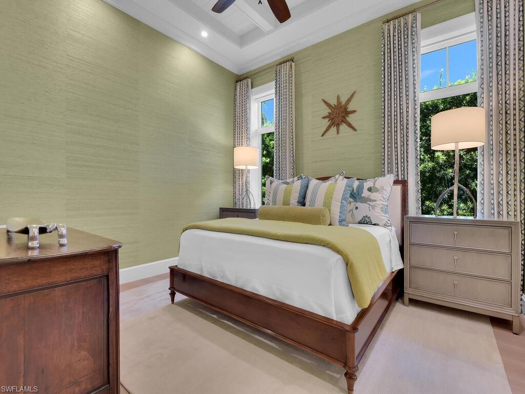 PELICAN BAY WOODS - Residential