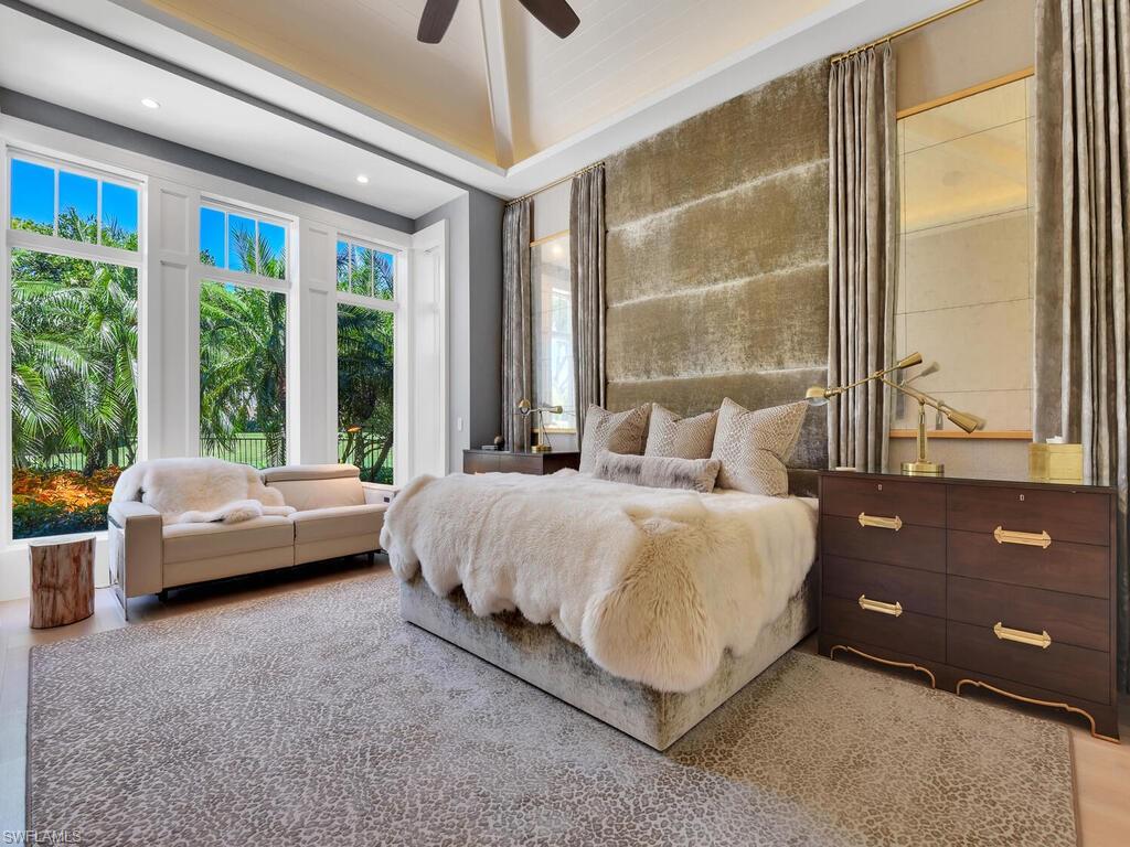 PELICAN BAY WOODS - Residential