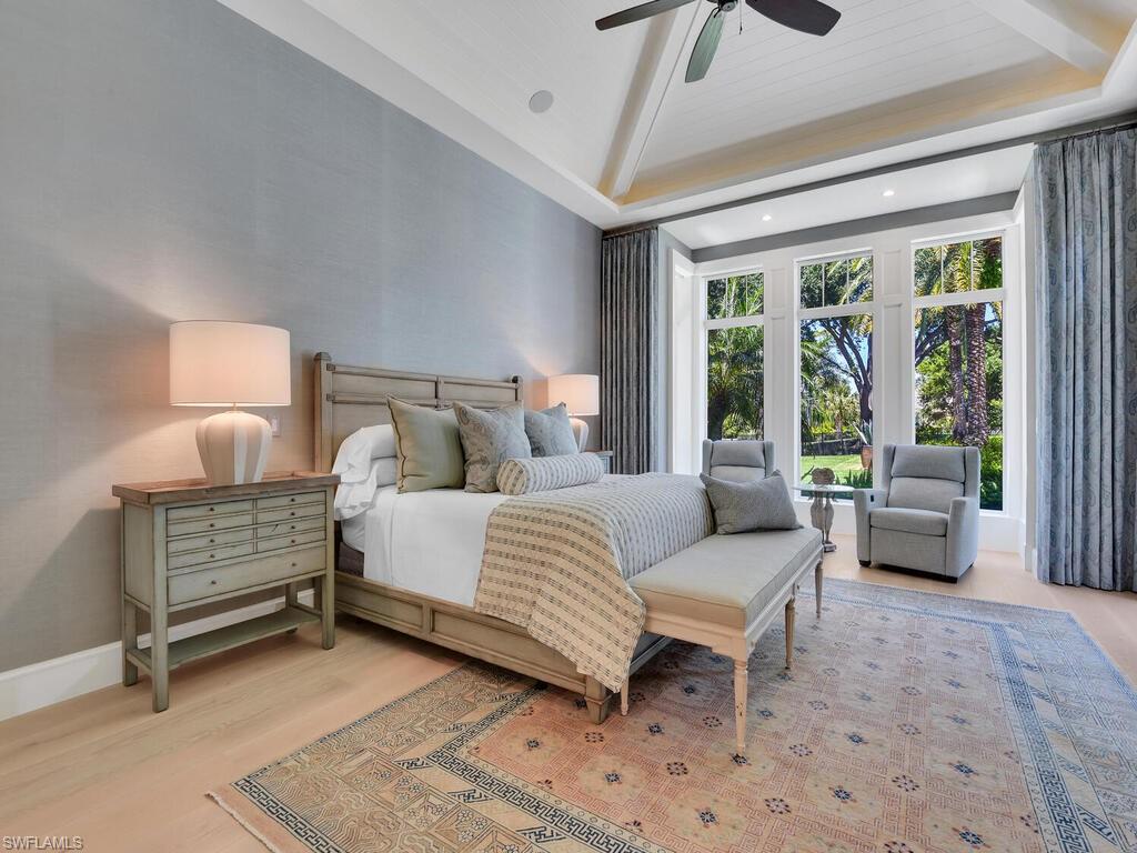 PELICAN BAY WOODS - Residential