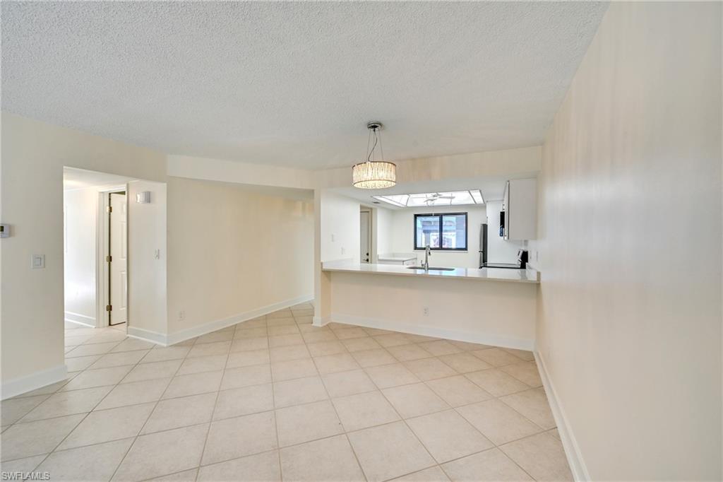 NEWPORT GLEN - Residential