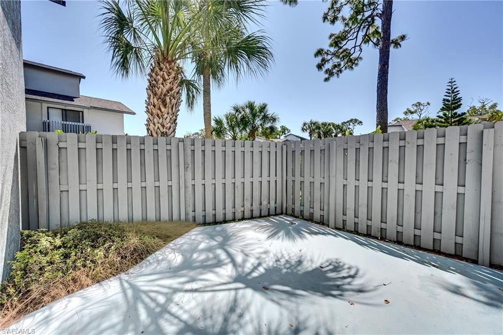 NEWPORT GLEN - Residential