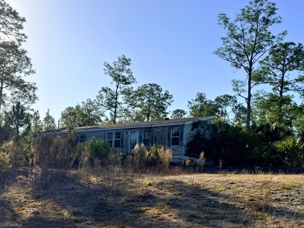 ACREAGE HEADER - Residential