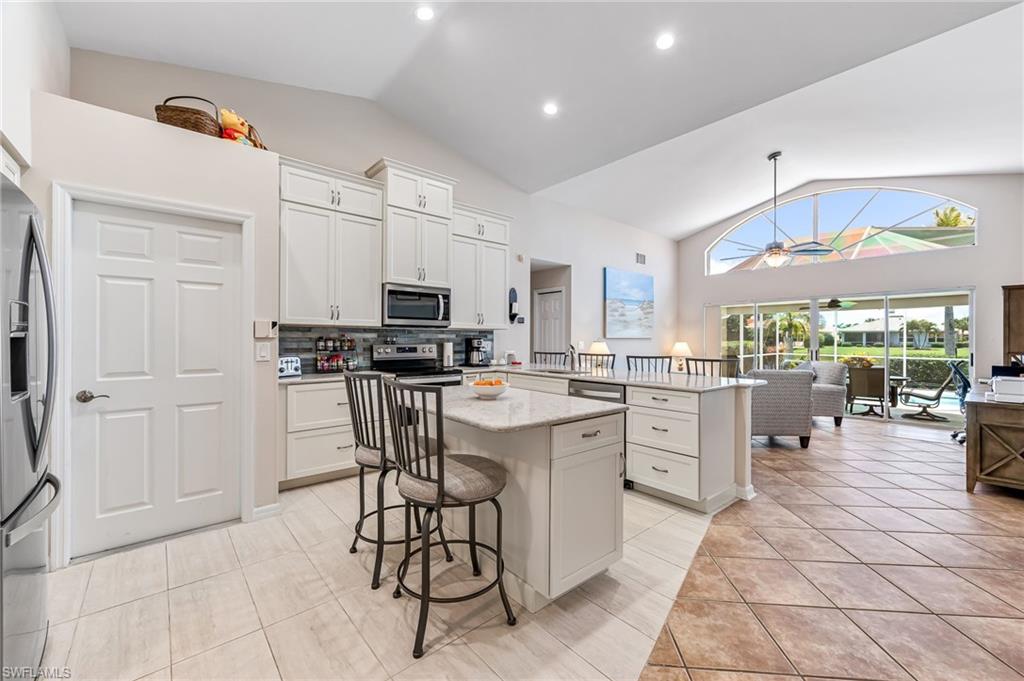 COLONY POINTE - Residential