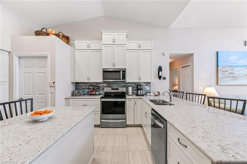 COLONY POINTE - Residential