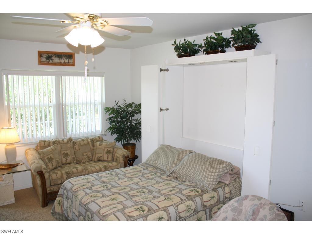 SEABREEZE CONDO - Residential
