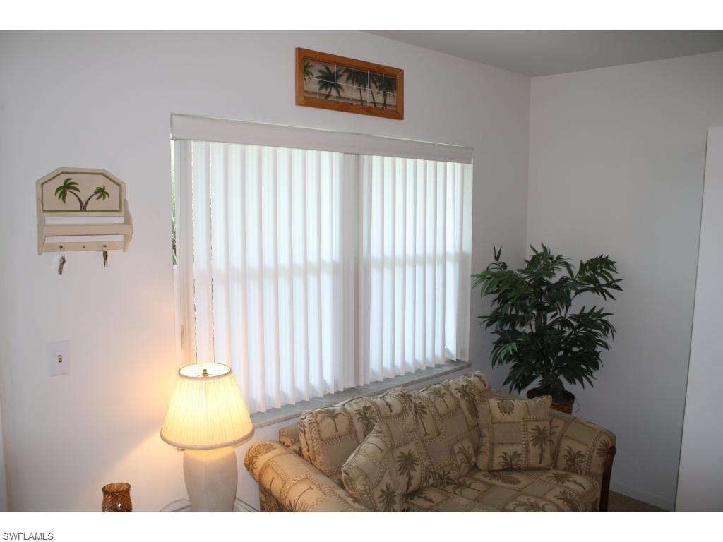 SEABREEZE CONDO - Residential