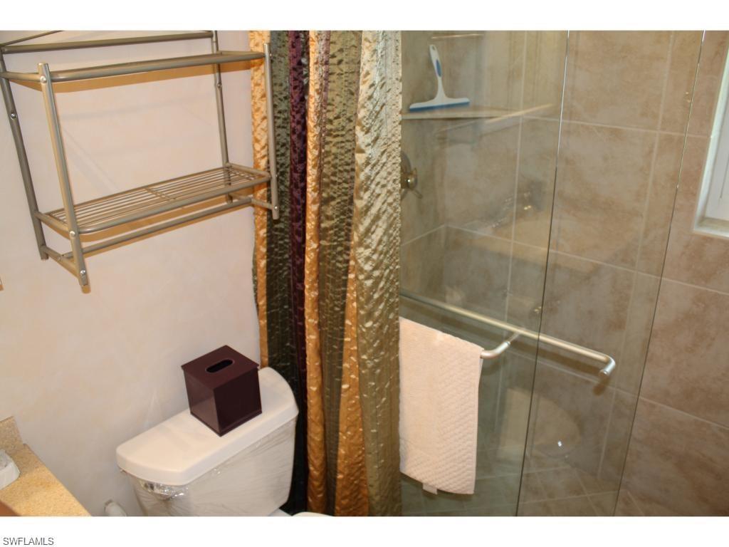 SEABREEZE CONDO - Residential