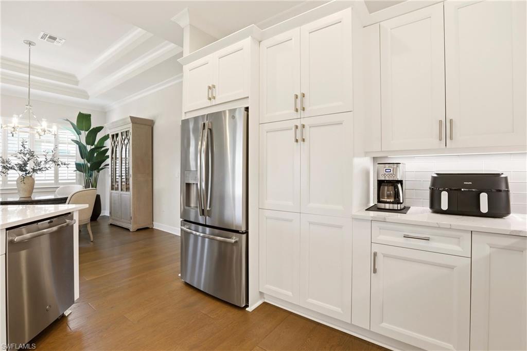 ISLES OF COLLIER PRESERVE - Residential