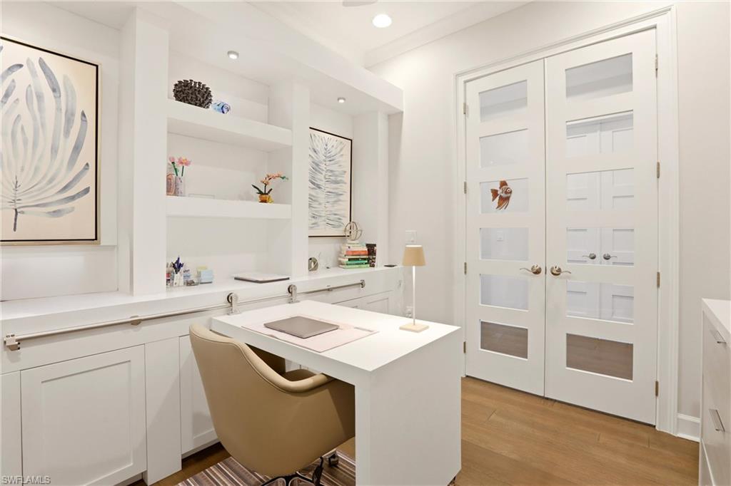 ISLES OF COLLIER PRESERVE - Residential