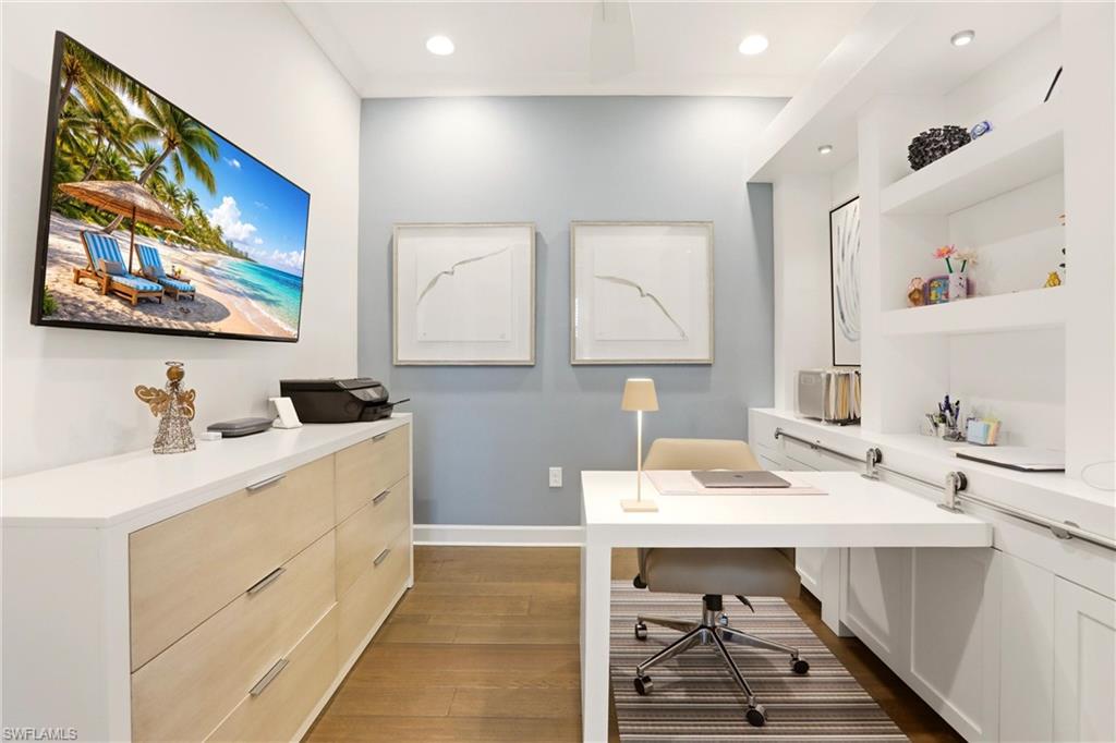 ISLES OF COLLIER PRESERVE - Residential