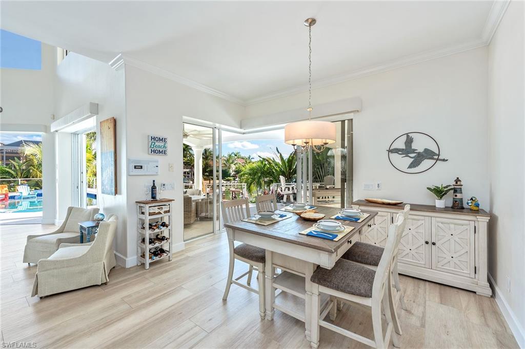 MARCO BEACH - Residential