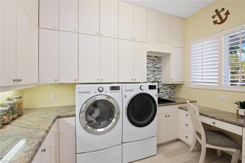 MARCO BEACH - Residential