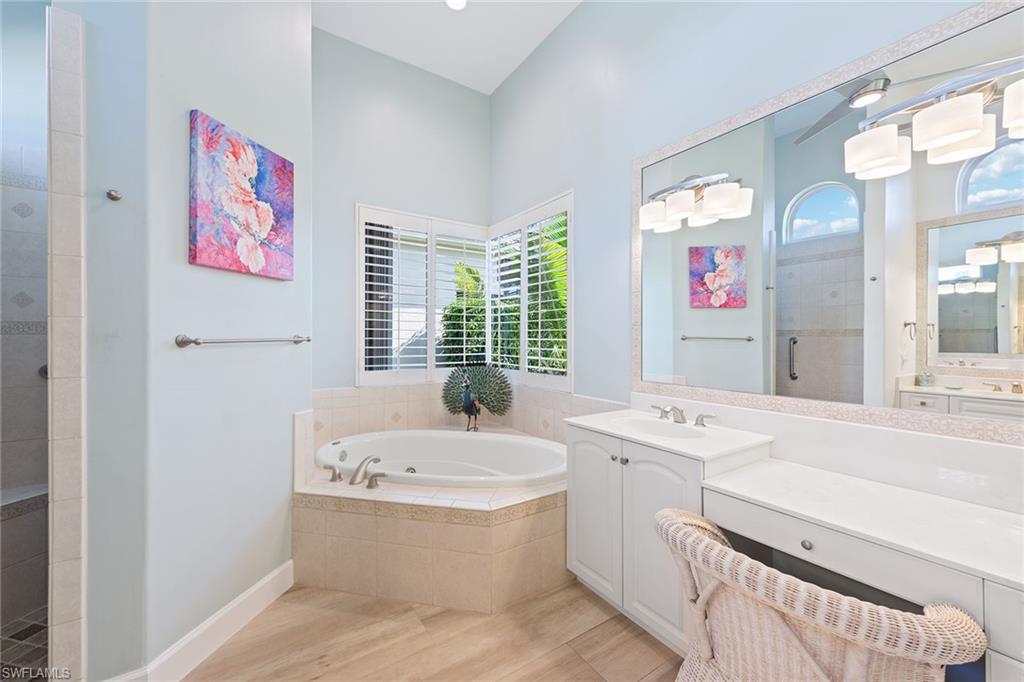 MARCO BEACH - Residential