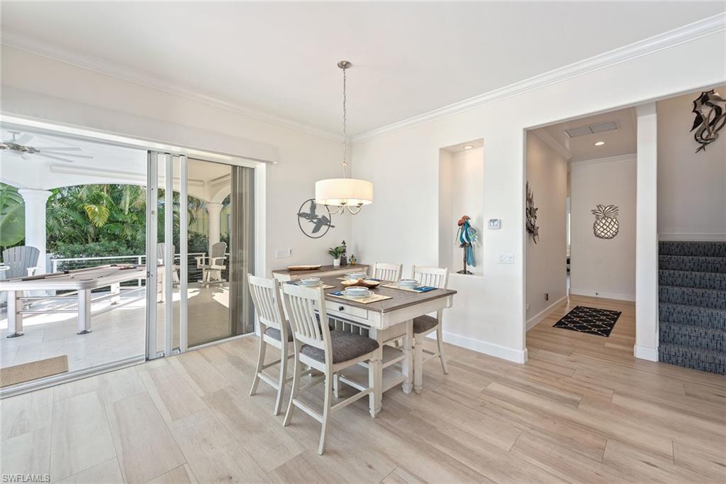 MARCO BEACH - Residential