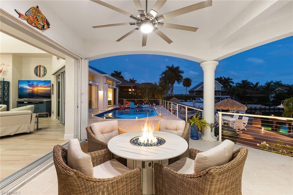 MARCO BEACH - Residential