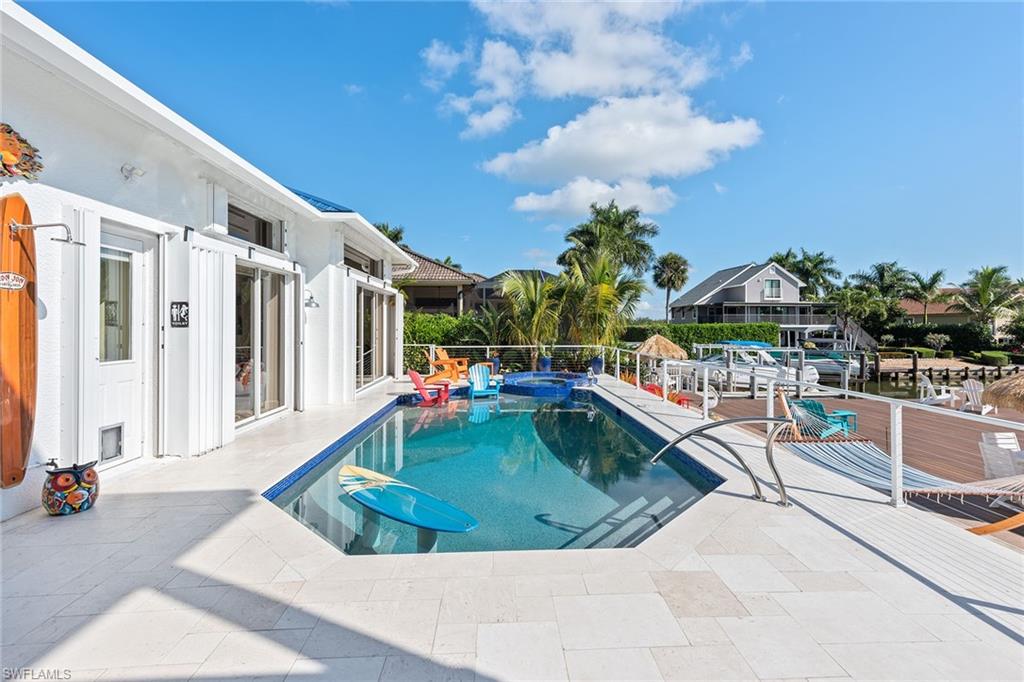 MARCO BEACH - Residential