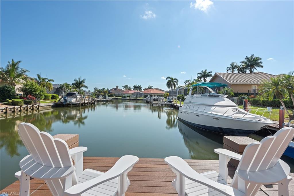 MARCO BEACH - Residential