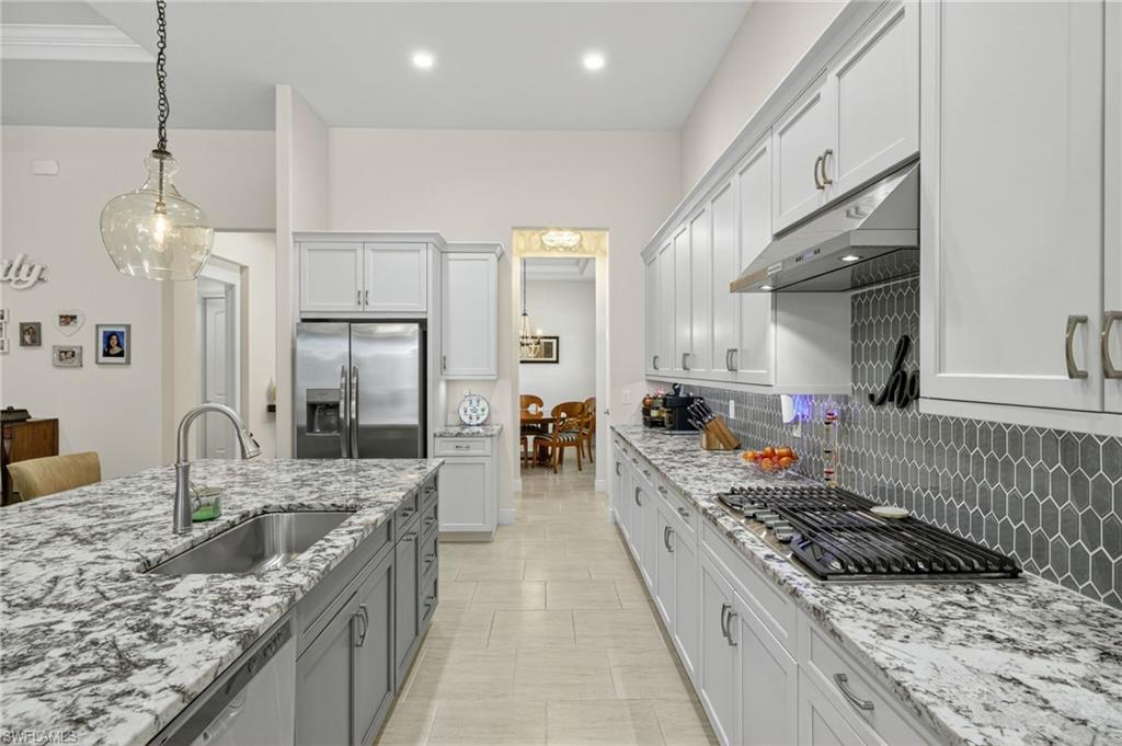 BONITA LAKES - Residential