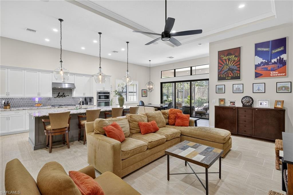 BONITA LAKES - Residential