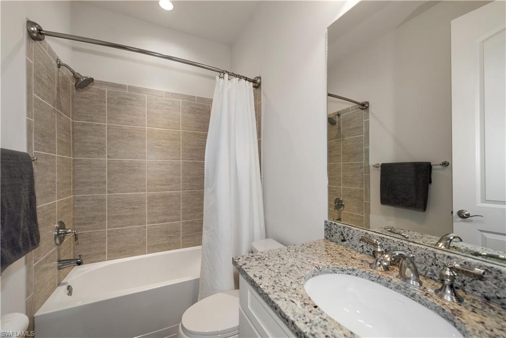 BONITA LAKES - Residential