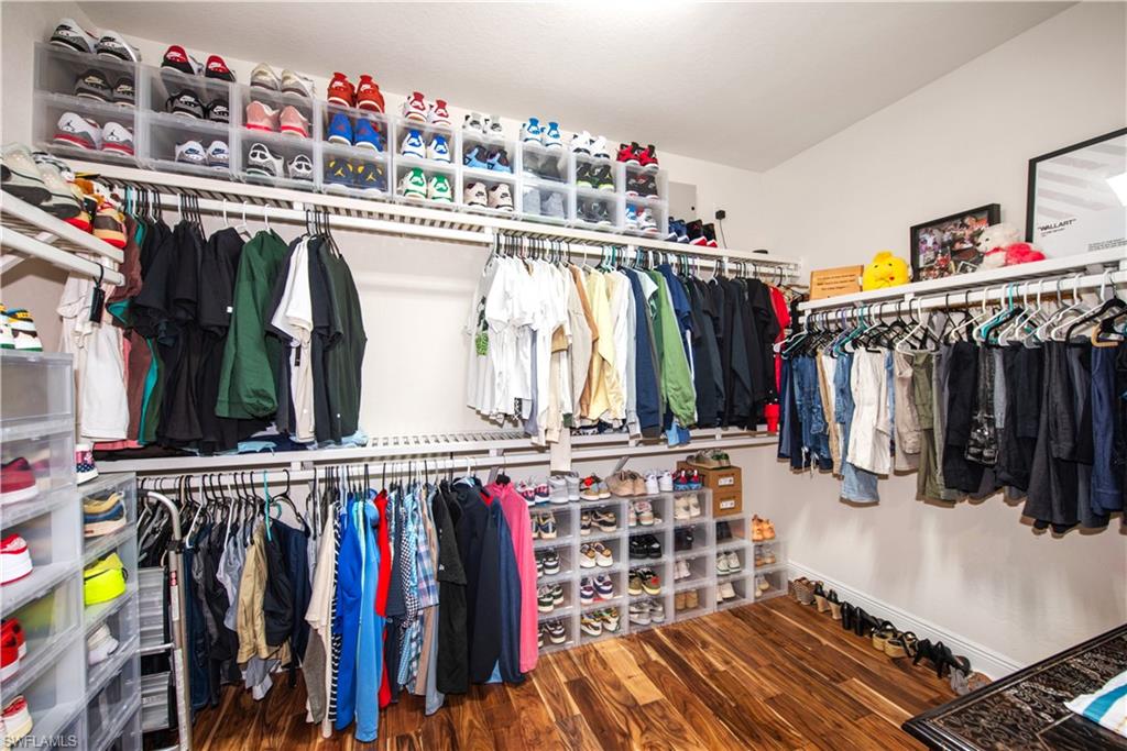 BONITA LAKES - Residential