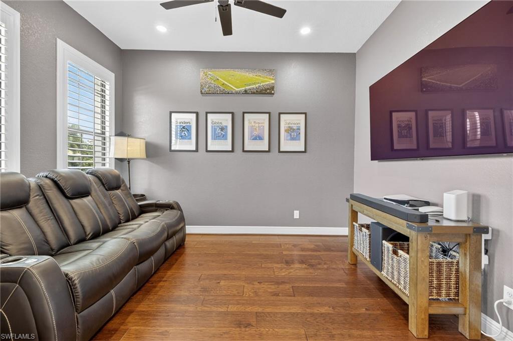 BONITA LAKES - Residential