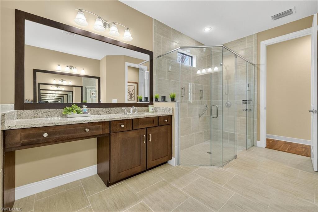 BONITA LAKES - Residential