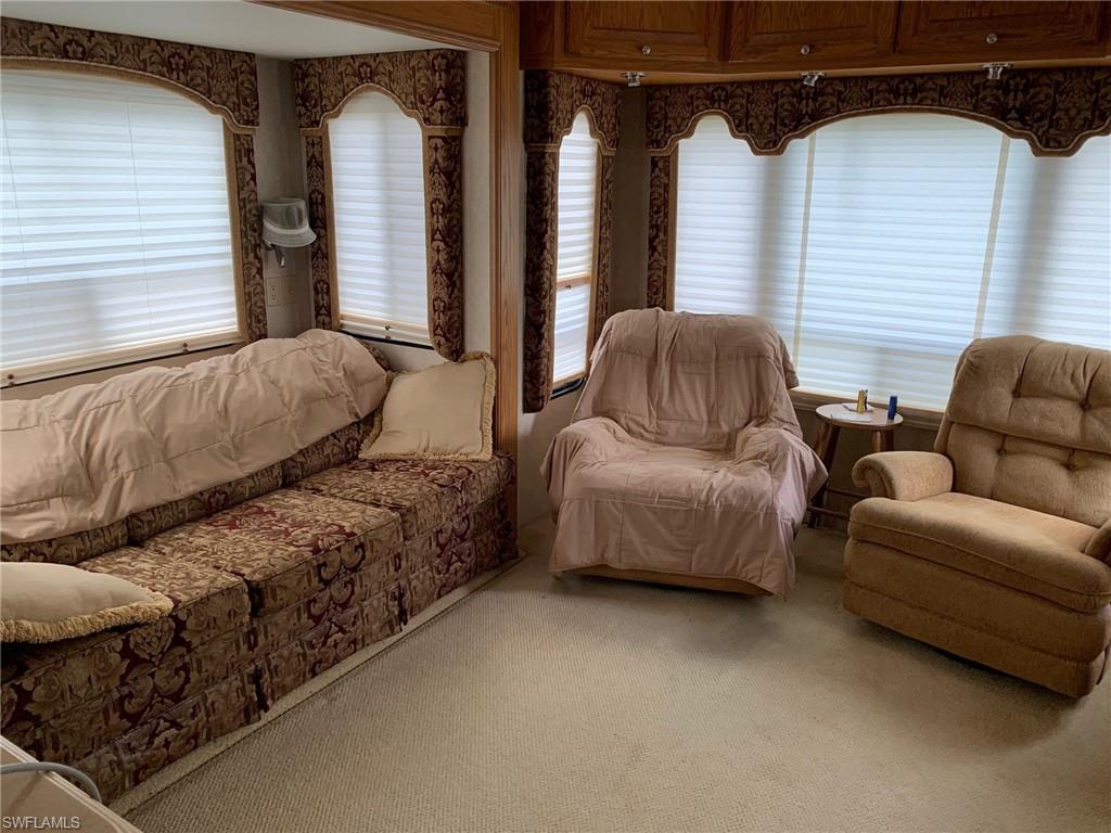 IMPERIAL WILDERNESS - Land