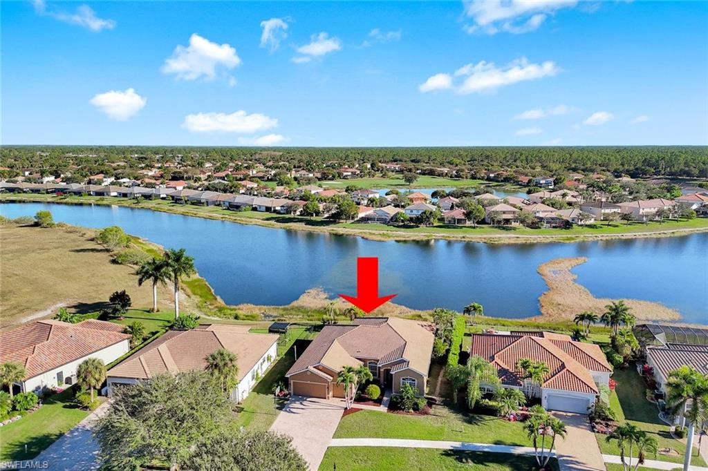 VALENCIA LAKES - Residential