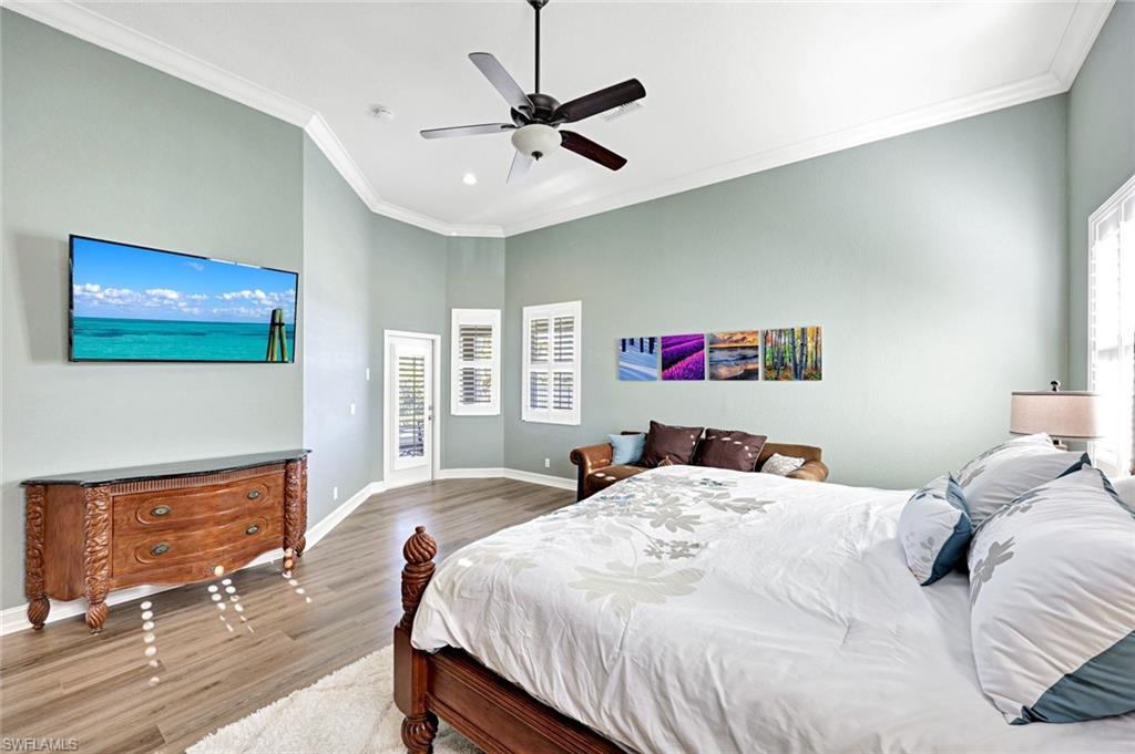 VALENCIA LAKES - Residential