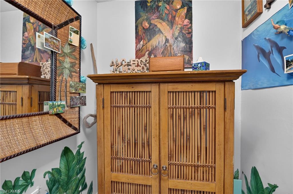 BONITA FARMS - Residential