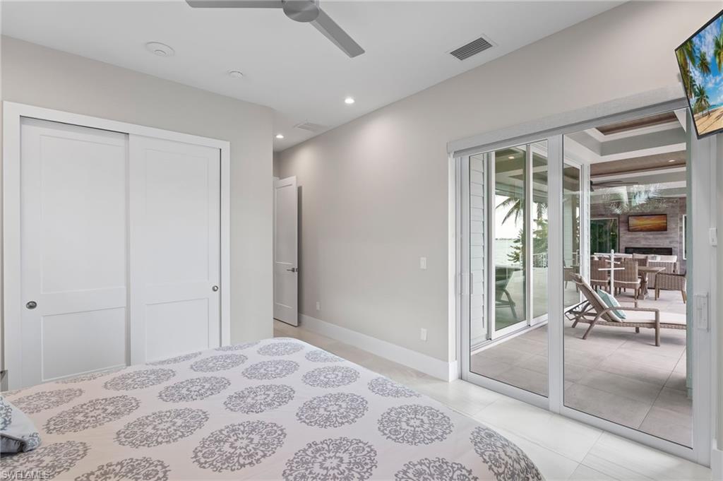 YACHT CLUB - Residential