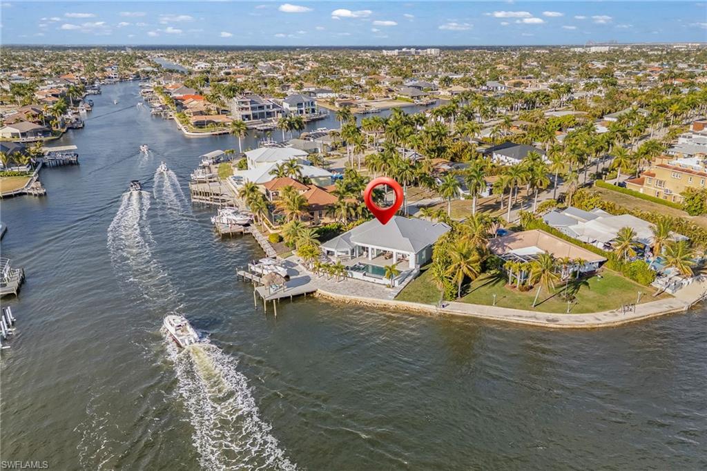 YACHT CLUB - Residential