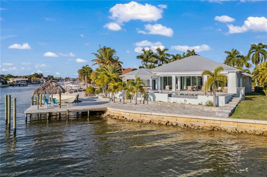 YACHT CLUB - Residential