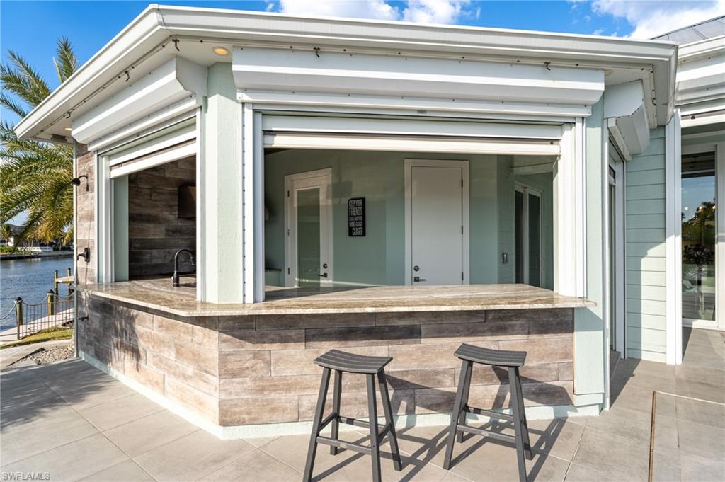 YACHT CLUB - Residential