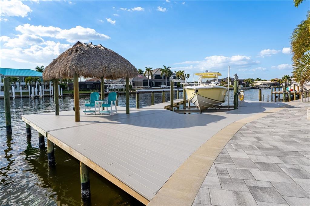 YACHT CLUB - Residential