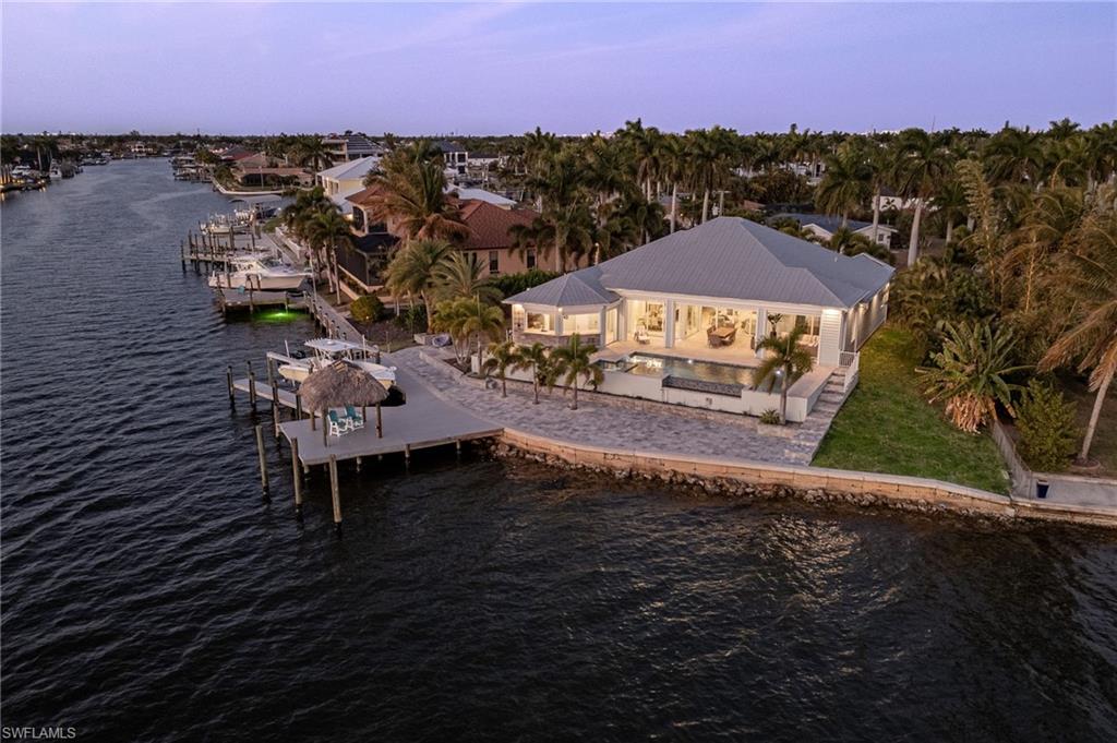 YACHT CLUB - Residential