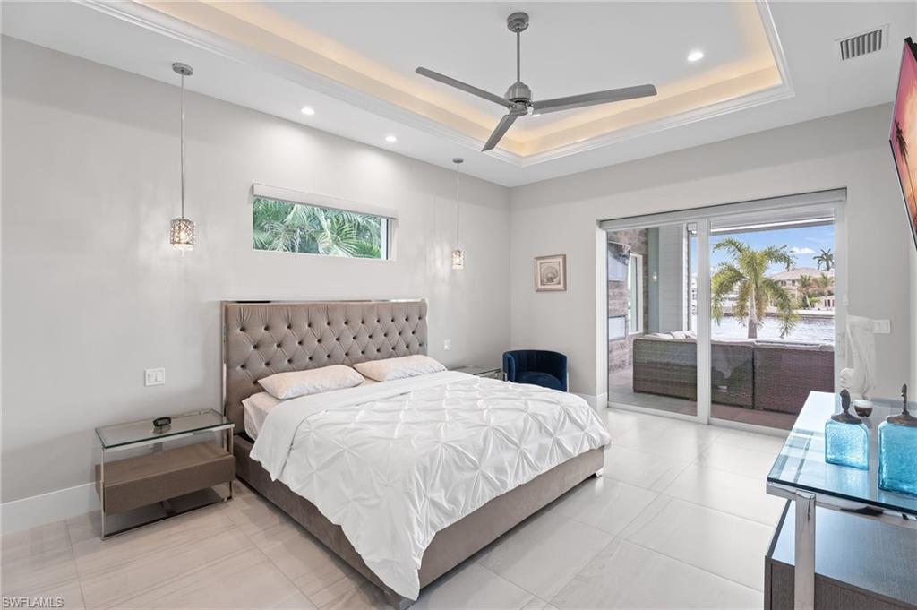 YACHT CLUB - Residential