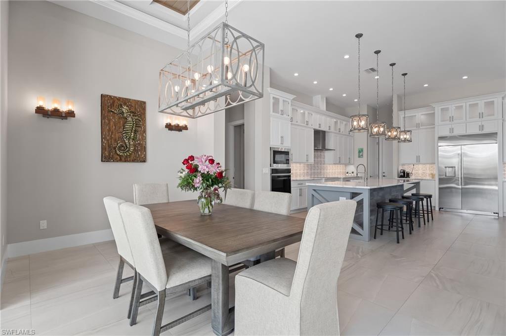 YACHT CLUB - Residential