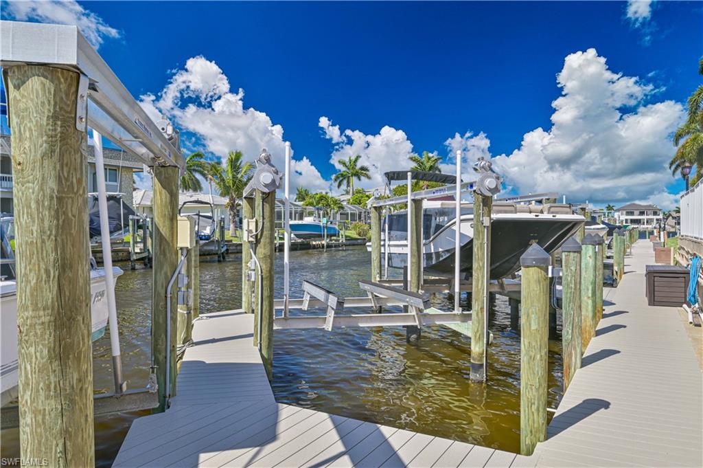 SANDY CIRCLE CONDO - Residential