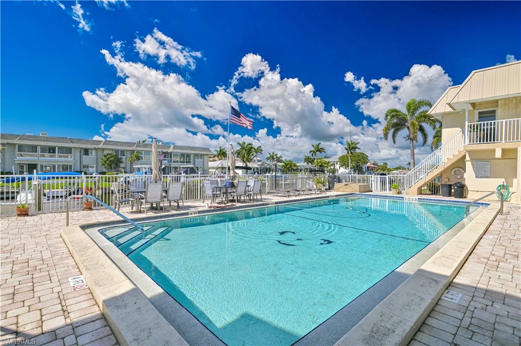 SANDY CIRCLE CONDO - Residential