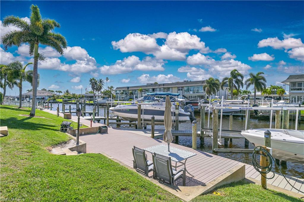 SANDY CIRCLE CONDO - Residential