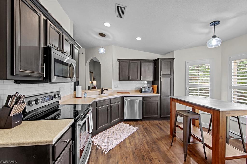 COCONUT SHORES - Residential