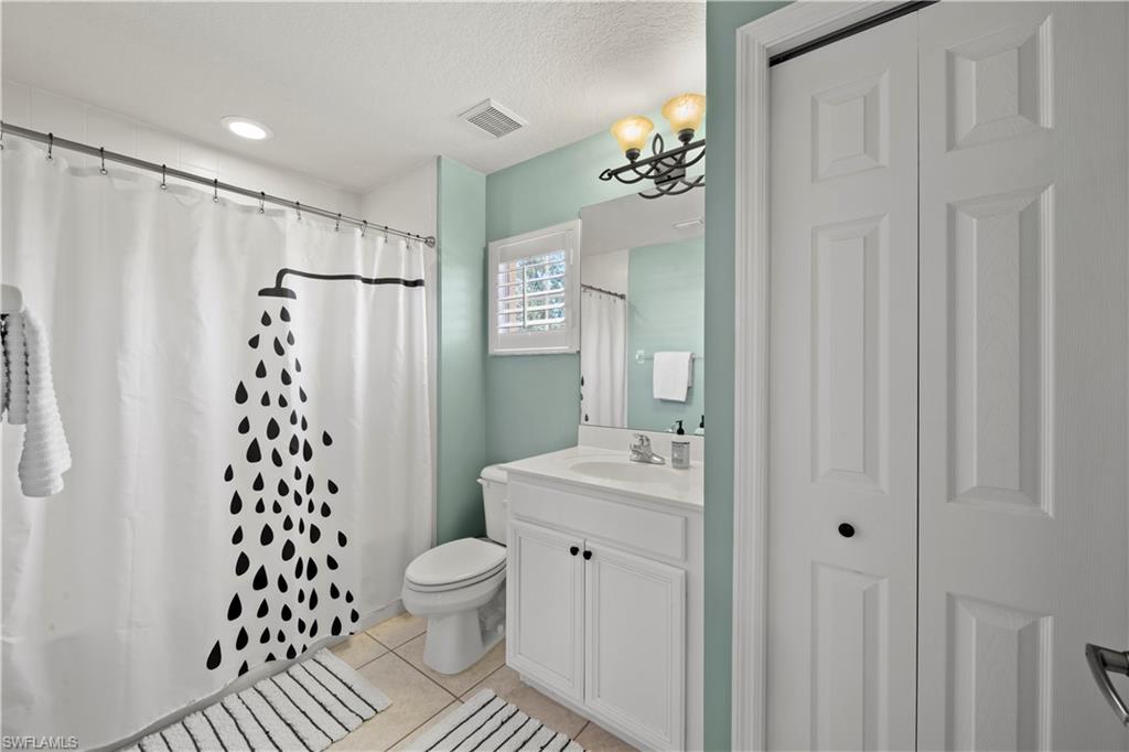 COCONUT SHORES - Residential